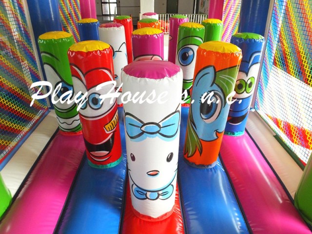 gioco-gonfiabile-con-ostacoli (3)